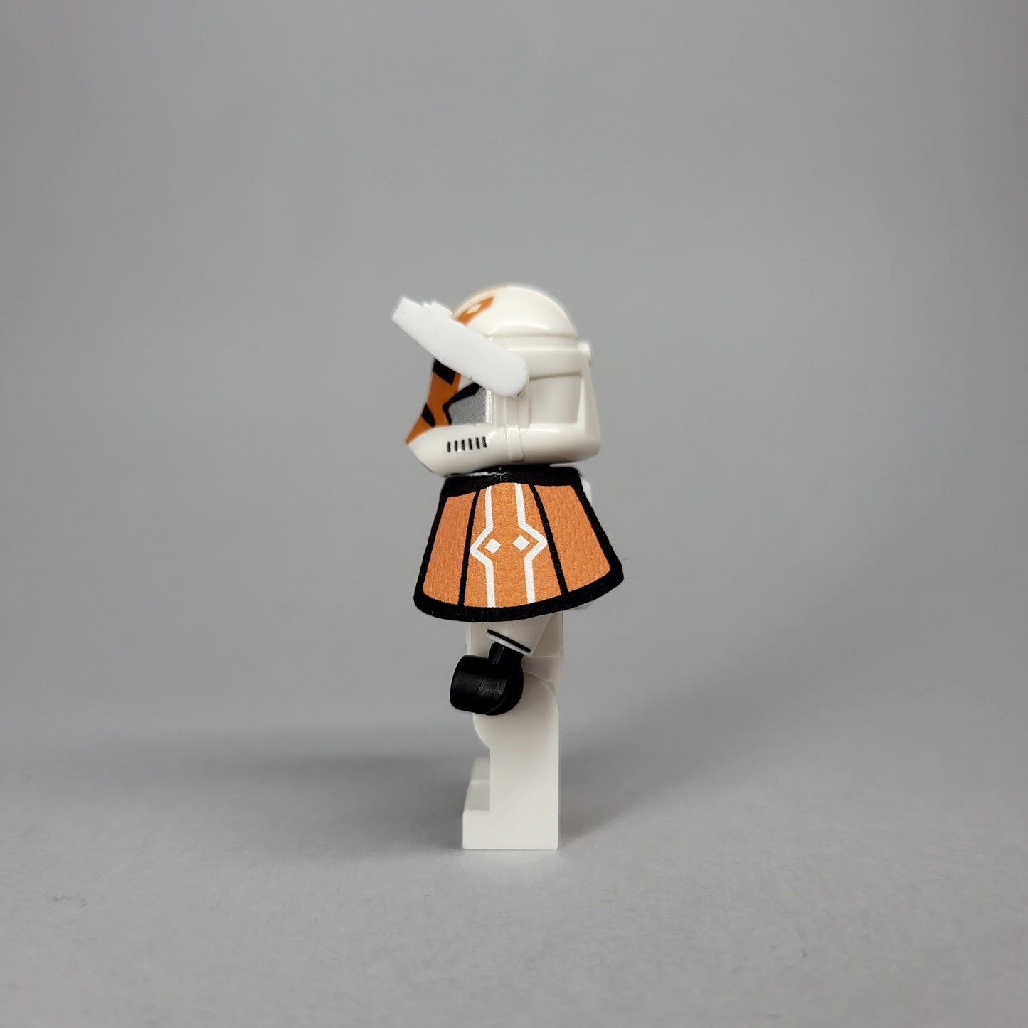 Orange-Blue specialist figure