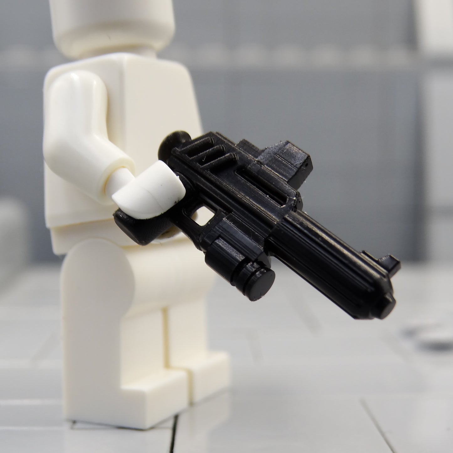 DC-17 aimpoint-flashlight-silencer