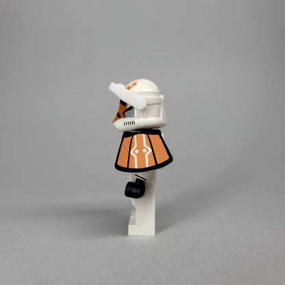 Orange-Blue specialist figure