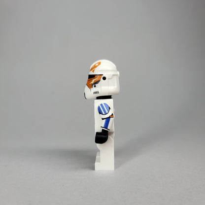 Orange-Blue Recon figure
