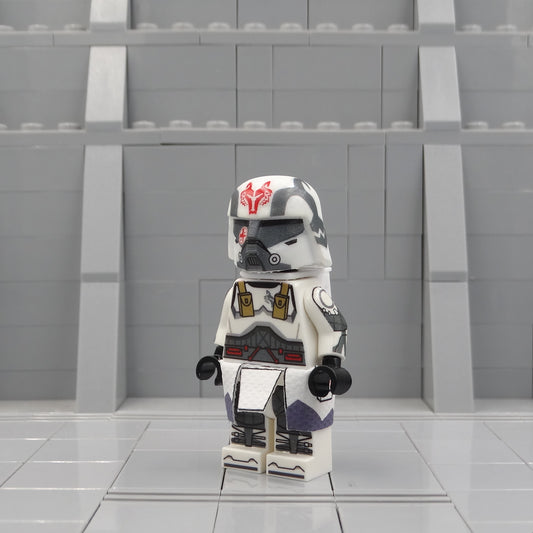 104th Medic Desert Trooper Minifigure