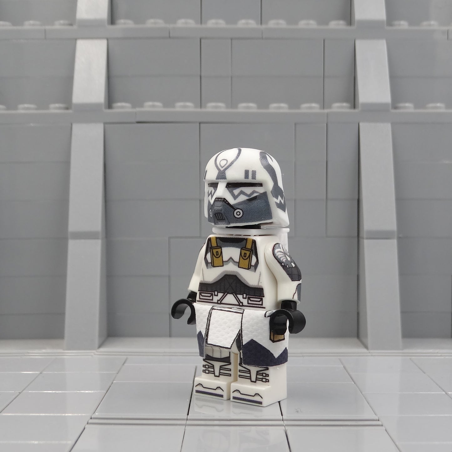 104th Comet Desert Trooper Minifigure