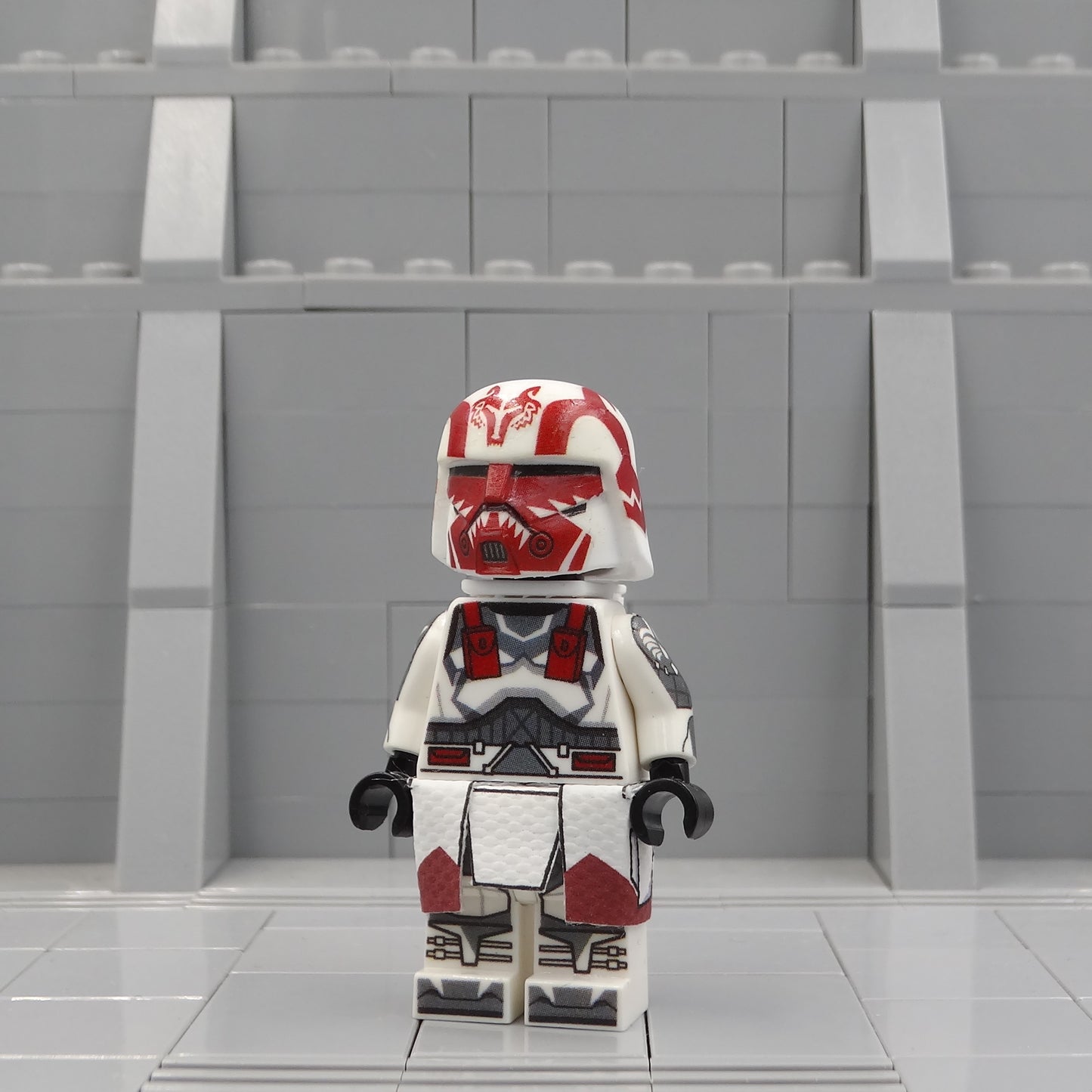 104th Aker Desert Trooper Minifigure