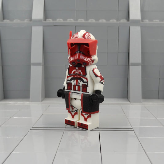 CG Prototype Commander Thorn minifigure