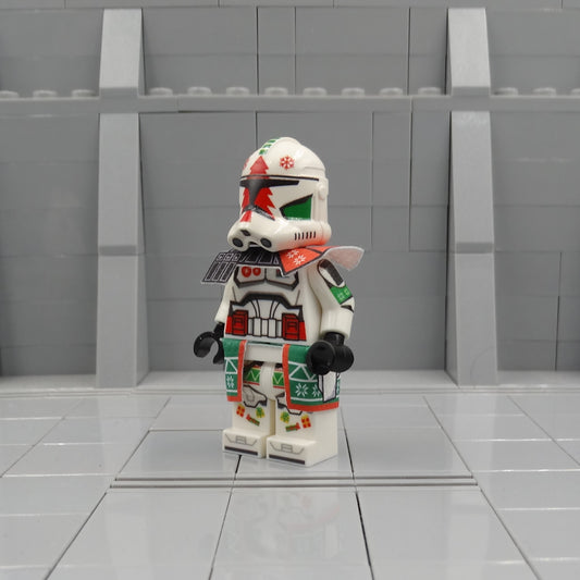 Santa's Helpers Officer minifigure