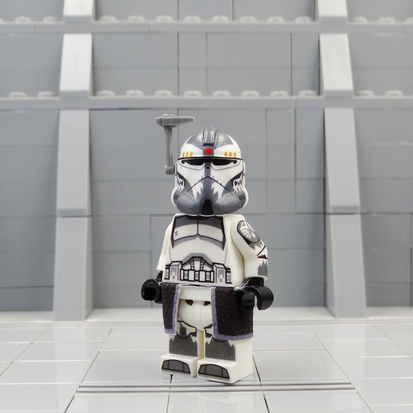 Commander Wolffe Minifigure 104th