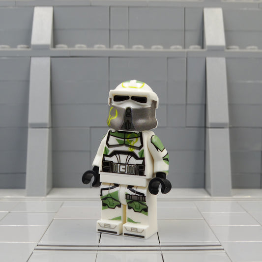 Horn Company AT-RT Driver minifigure