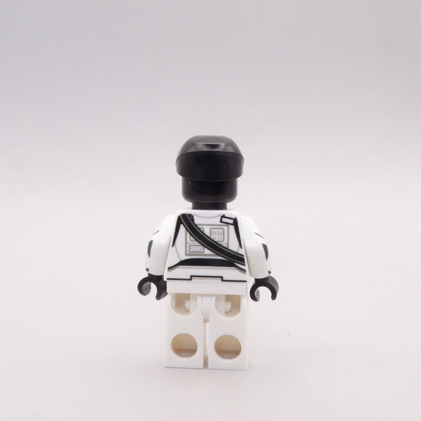 ISB operative grenadier