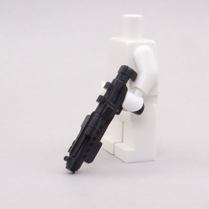 E-10 blaster rifle