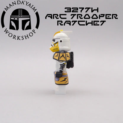 327th ARC trooper Ratchet figure