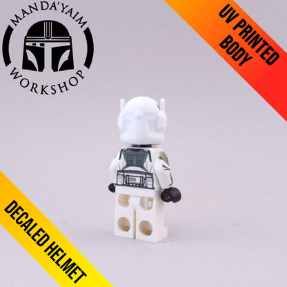 Wolf Brigade Comms figure