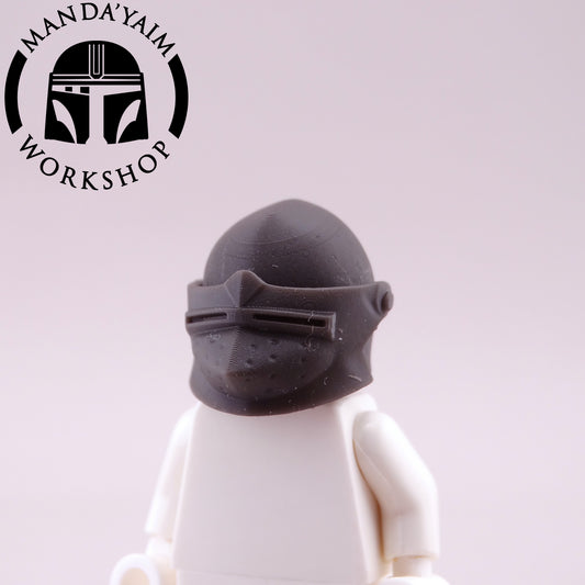 Dark Hounskull helmet